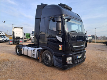 Тягач IVECO