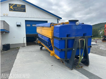 Грузовик 2016 AEBI Schmidt Stratos Fastsandspreder: фото 2 Грузовик 2016 AEBI Schmidt Stratos Fastsandspreder: фото 2