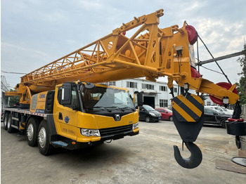 : фото в шапке страницы