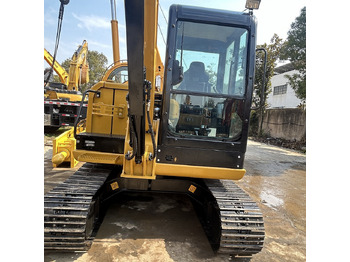Гусеничный экскаватор CATERPILLAR 305.5E2