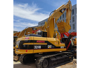 Гусеничный экскаватор CATERPILLAR 320B