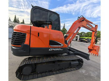 Гусеничный экскаватор DOOSAN DX60