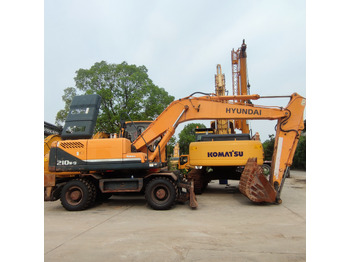 Колёсный экскаватор HYUNDAI