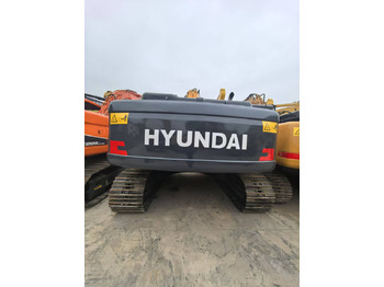 Гусеничный экскаватор HYUNDAI