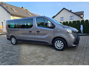 Легковой автомобиль RENAULT