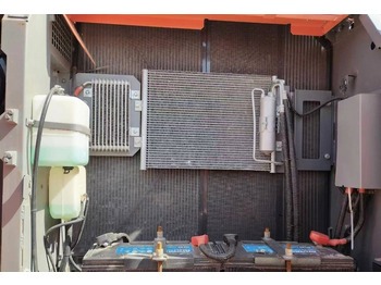 Гусеничный экскаватор Hitachi ZX 240: фото 2