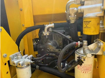 Гусеничный экскаватор Komatsu PC 130: фото 3 Гусеничный экскаватор Komatsu PC 130: фото 3