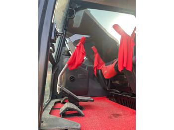 Гусеничный экскаватор Sany SY 235: фото 4 Гусеничный экскаватор Sany SY 235: фото 4