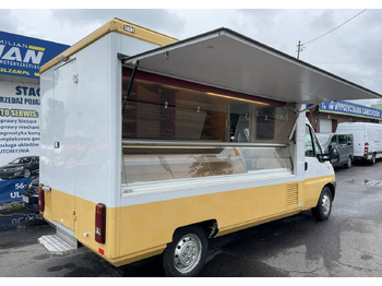 Торговый грузовик FIAT Ducato
