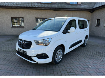 Легковой автомобиль OPEL