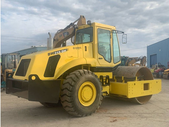 Компактор Bomag Shantui BW219DH: фото 3