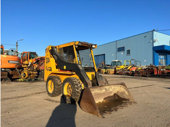 Мини-погрузчик с бортовым поворотом JCB