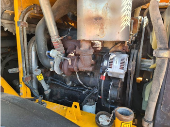 Колёсный погрузчик JCB 416HT: фото 5 Колёсный погрузчик JCB 416HT: фото 5