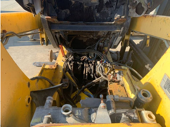 Мини-погрузчик с бортовым поворотом Komatsu SK 714 FOR PARTS: фото 4 Мини-погрузчик с бортовым поворотом Komatsu SK 714 FOR PARTS: фото 4