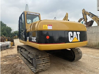 Гусеничный экскаватор CATERPILLAR 320C