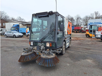: фото в шапке страницы