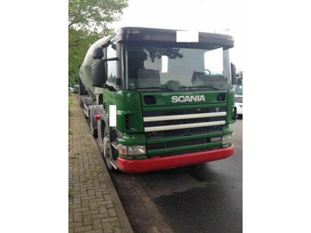 Тягач SCANIA 114