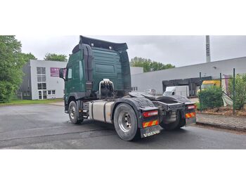 Тягач Volvo FM450: фото 4 Тягач Volvo FM450: фото 4