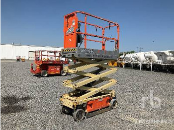 Ножничный подъемник JLG