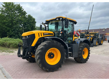 Трактор JCB Fastrac 4220