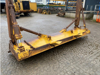 Отвал CATERPILLAR