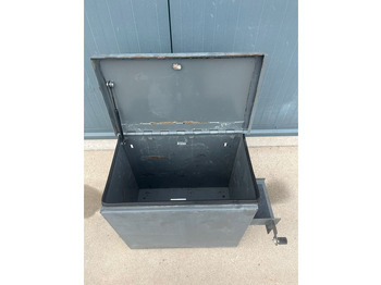 Запчасти LIEBHERR