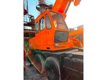 : фото в шапке страницы