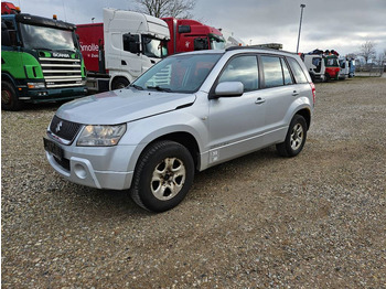Легковой автомобиль SUZUKI