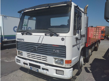 Грузовик бортовой/ Платформа VOLVO FL10 320