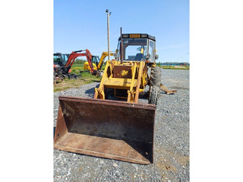 Экскаватор-погрузчик Massey Ferguson 50B traktorikaivuri: фото 4