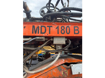 Буровая машина