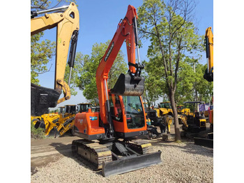 Гусеничный экскаватор DOOSAN DX75: фото 3
