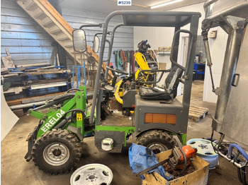 Компактный фронтальный погрузчик EVERUN