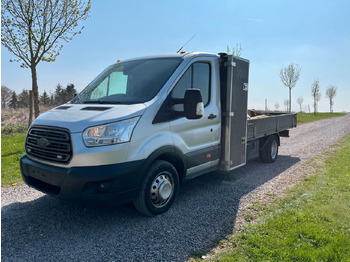 Малотоннажный бортовой грузовик FORD Transit