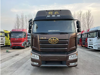 Тягач FAW J6P: фото 2