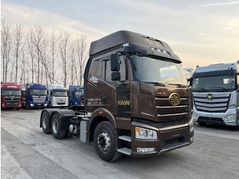 Тягач FAW J6P: фото 3