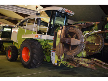 Кормоуборочный комбайн CLAAS Jaguar