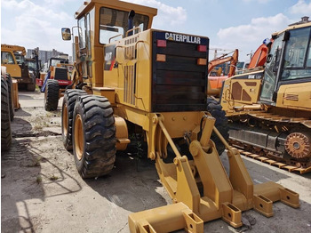 Грейдер CATERPILLAR 120H