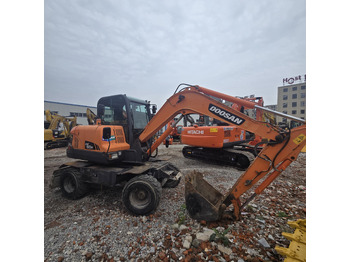 Колёсный экскаватор DOOSAN DX60W: фото 2