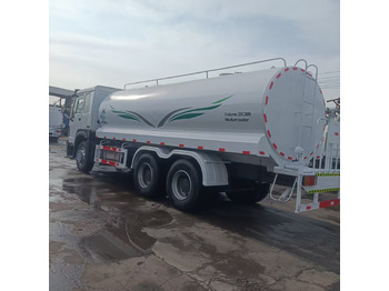 Грузовик-цистерна SINOTRUK HOWO