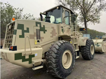 Колёсный погрузчик XCMG LW500