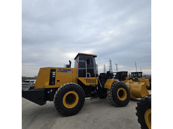 Колёсный погрузчик XCMG ZL50GN