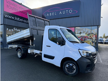 Малотоннажный самосвал RENAULT Master 2.3