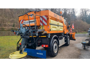 Снегоуборочная машина Zu vermieten Unimog 405 U527 Winterdienst Schmidt Salzstreuer 423 429 430 Mercedes Benz 318 527 Vermietung: фото 4