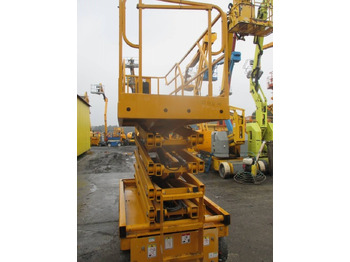 Ножничный подъемник Haulotte Compact 12: фото 3 Ножничный подъемник Haulotte Compact 12: фото 3