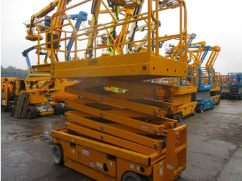 Ножничный подъемник Haulotte Compact 12: фото 4 Ножничный подъемник Haulotte Compact 12: фото 4