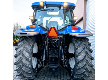 Трактор New Holland TS115A: фото 2