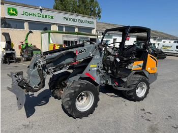 Телескопический фронтальный погрузчик GIANT