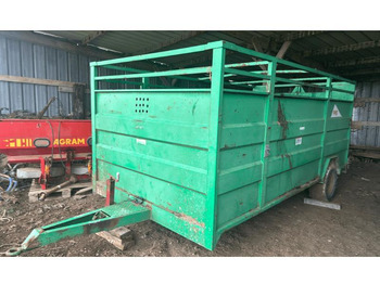 : фото в шапке страницы