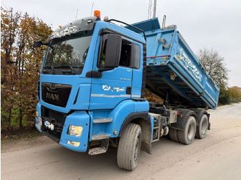 Самосвал MAN